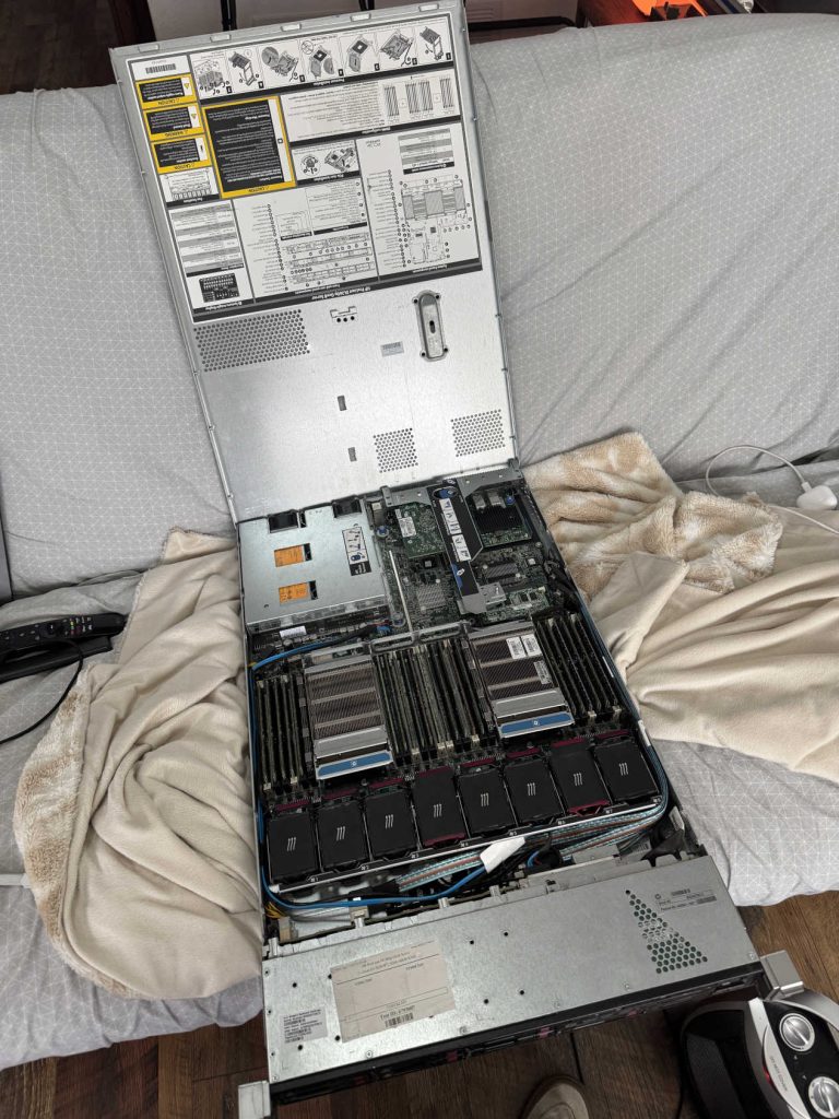 HP Proliant DL360p Gen8